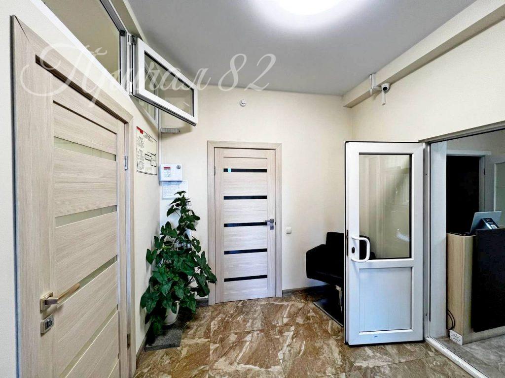 Ялта, пгт. Массандра, Южнобережное шоссе д. 15