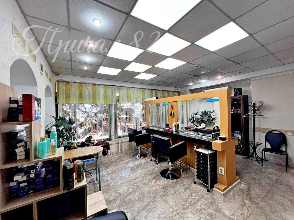 Ялта, пгт. Массандра, Южнобережное шоссе д. 15