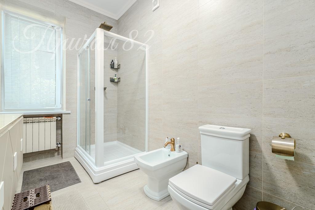 Ялта, пгт Никита, ул. Оранжерейная