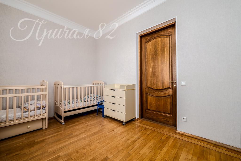 Ялта, пгт Никита, ул. Оранжерейная