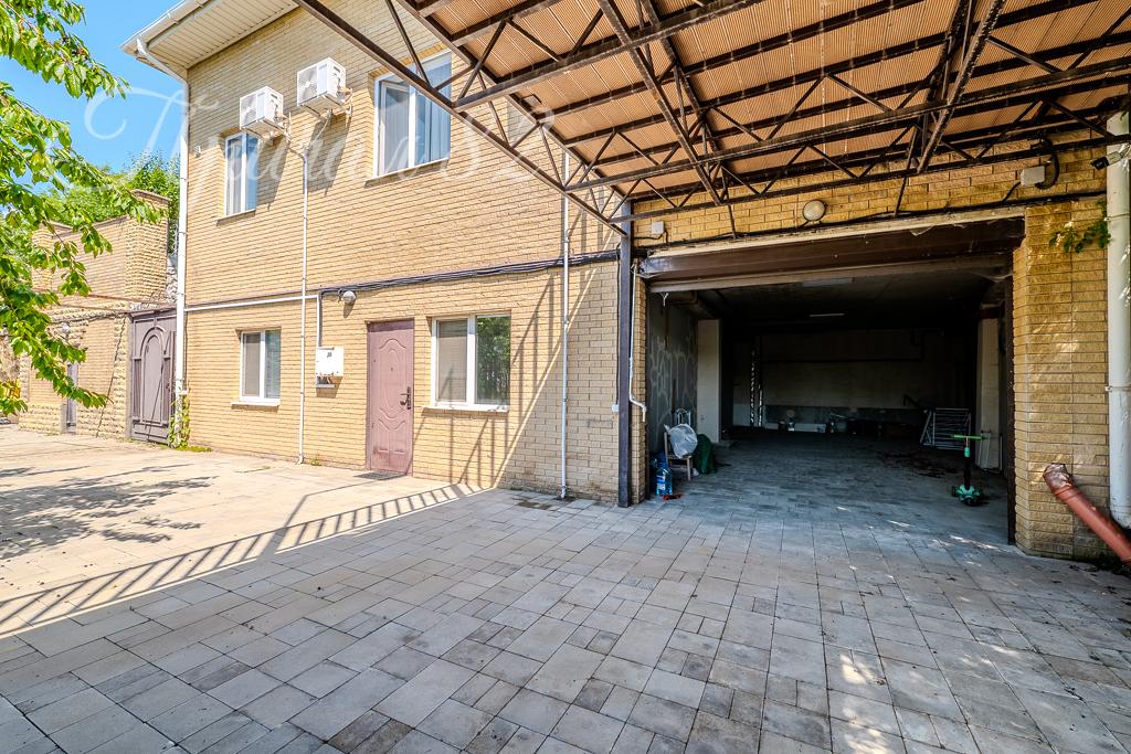 Ялта, пгт Никита, ул. Оранжерейная