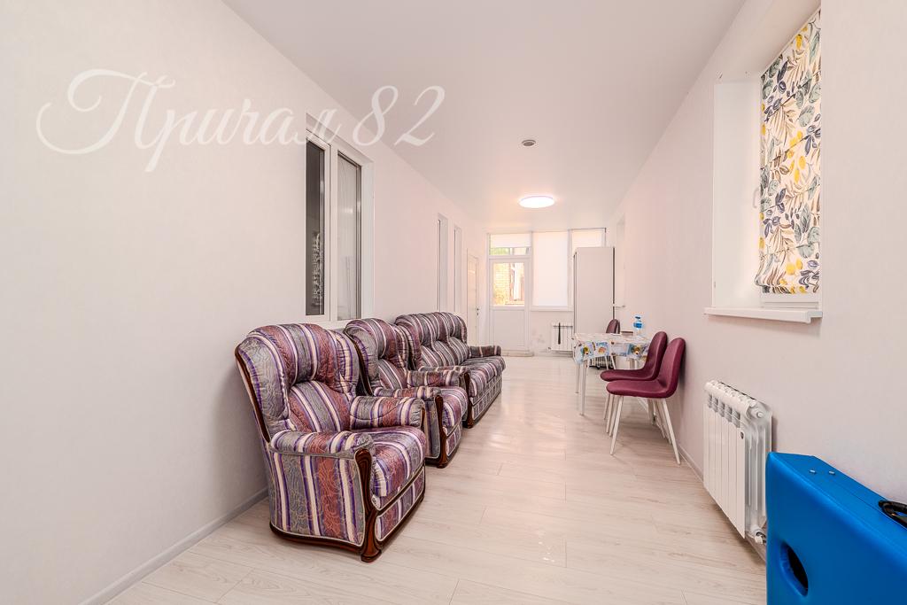 Ялта, пгт Никита, ул. Оранжерейная