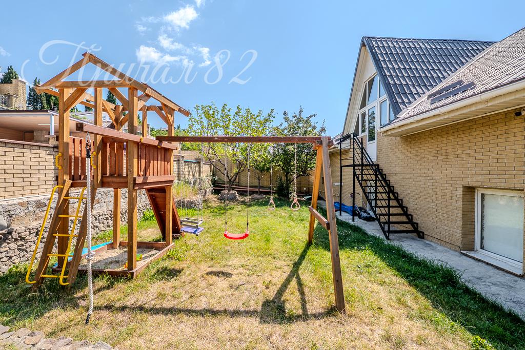 Ялта, пгт Никита, ул. Оранжерейная