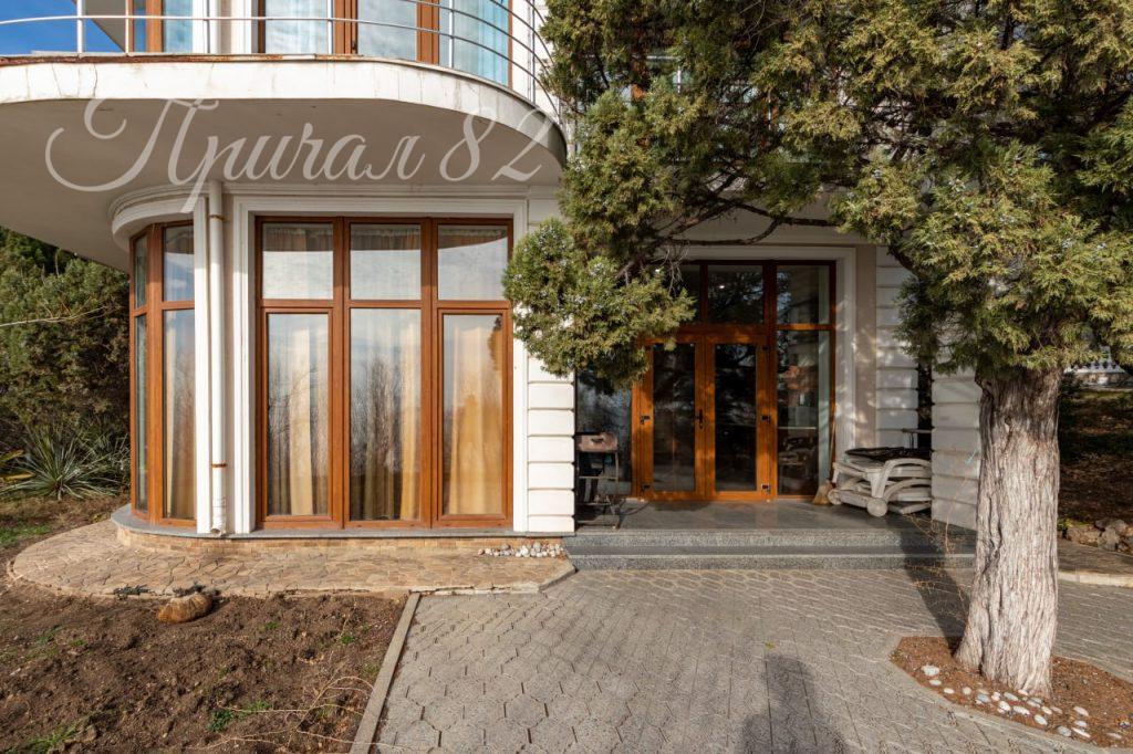 Ялта, пгт. Форос, мыс Сарыч