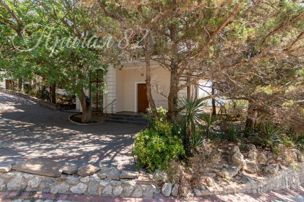 Ялта, пгт. Форос, мыс Сарыч