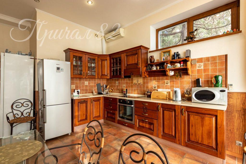 Ялта, пгт. Форос, мыс Сарыч