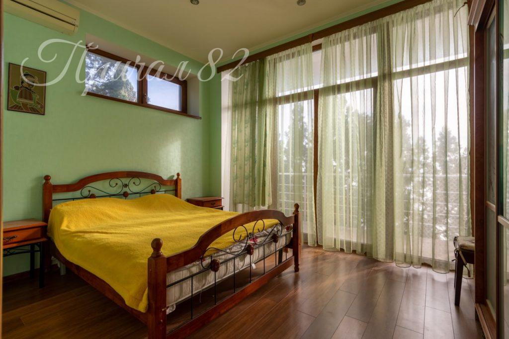 Ялта, пгт. Форос, мыс Сарыч