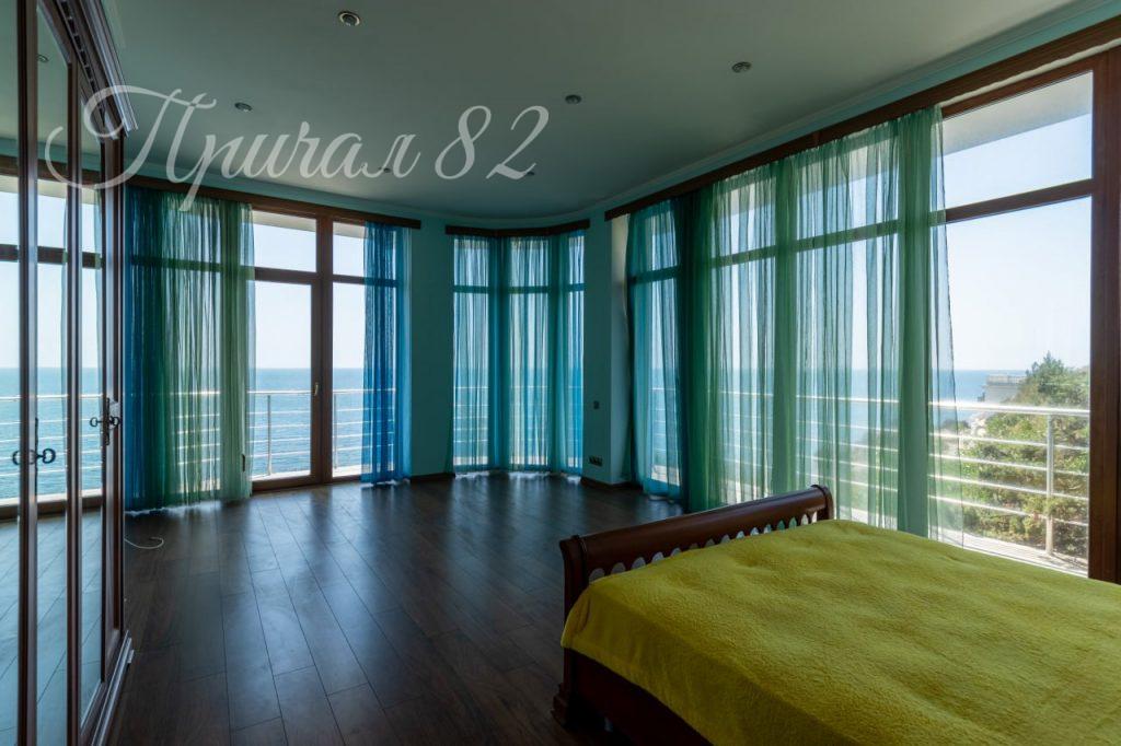 Ялта, пгт. Форос, мыс Сарыч