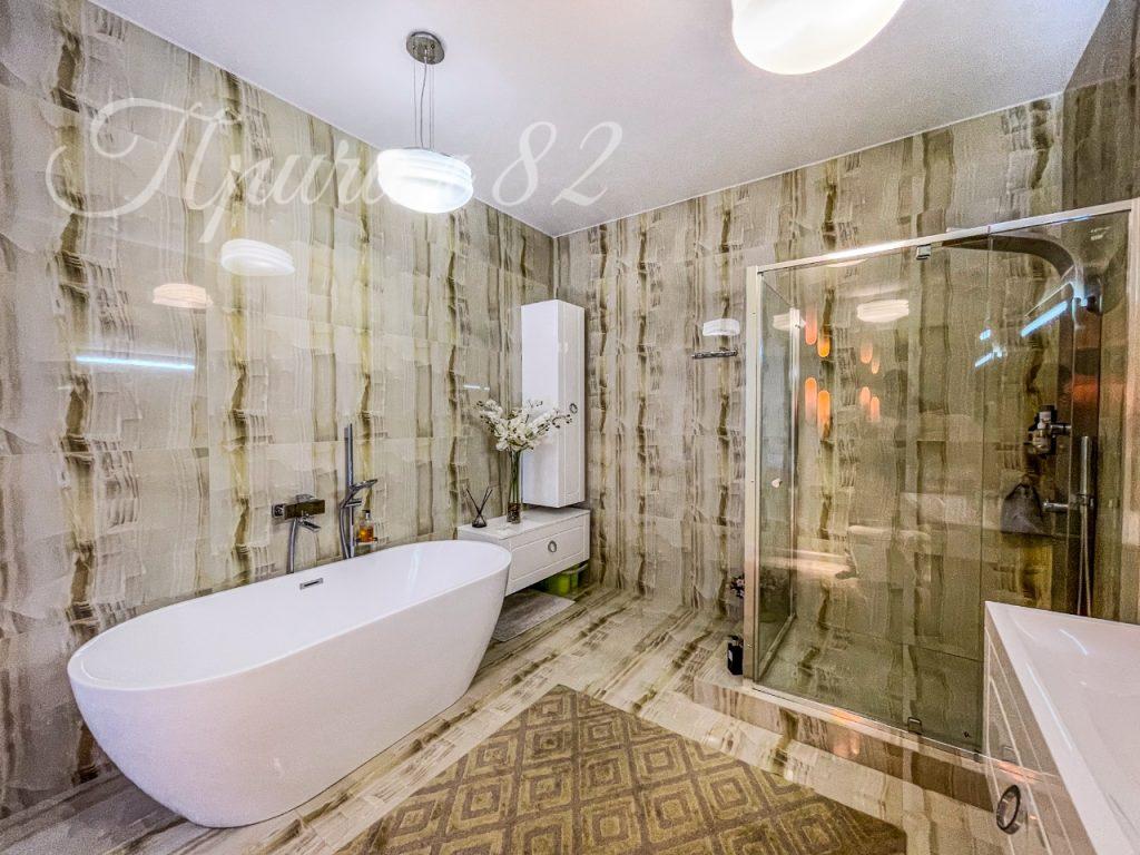 Ялта, ул. Щорса,30