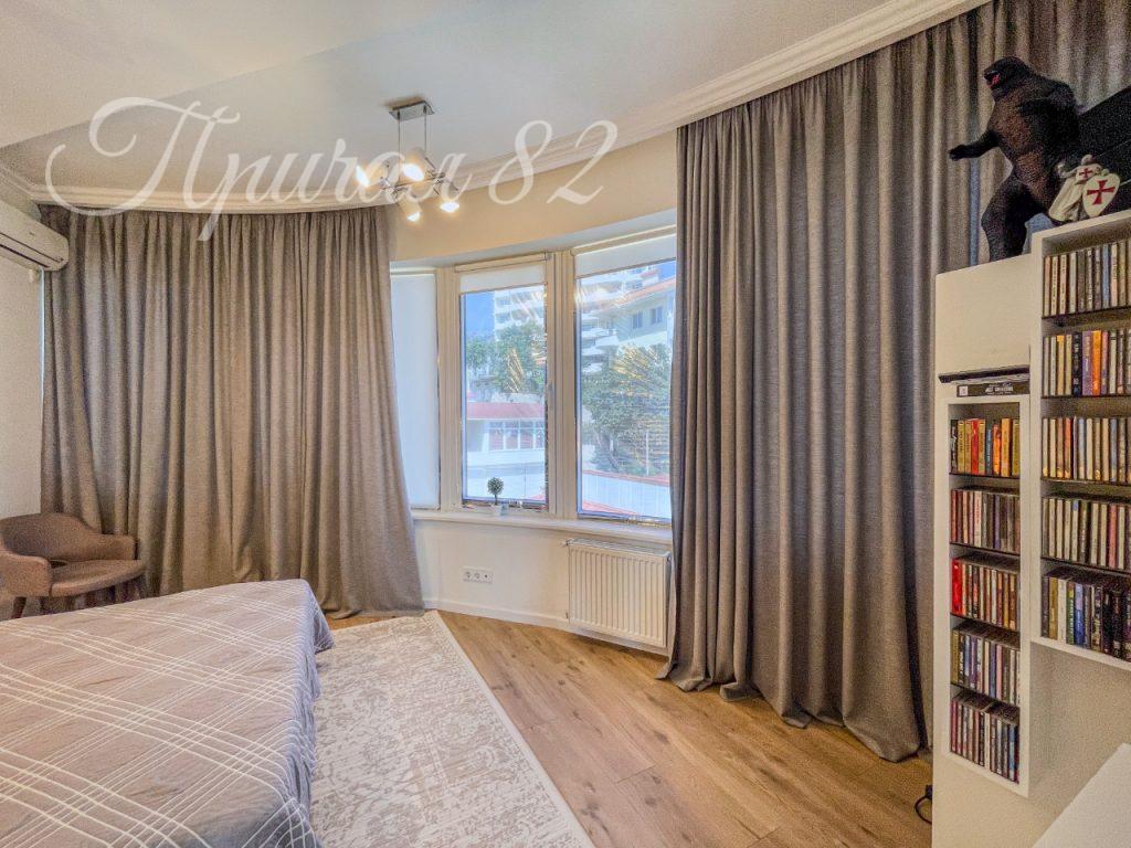 Ялта, ул. Щорса,30