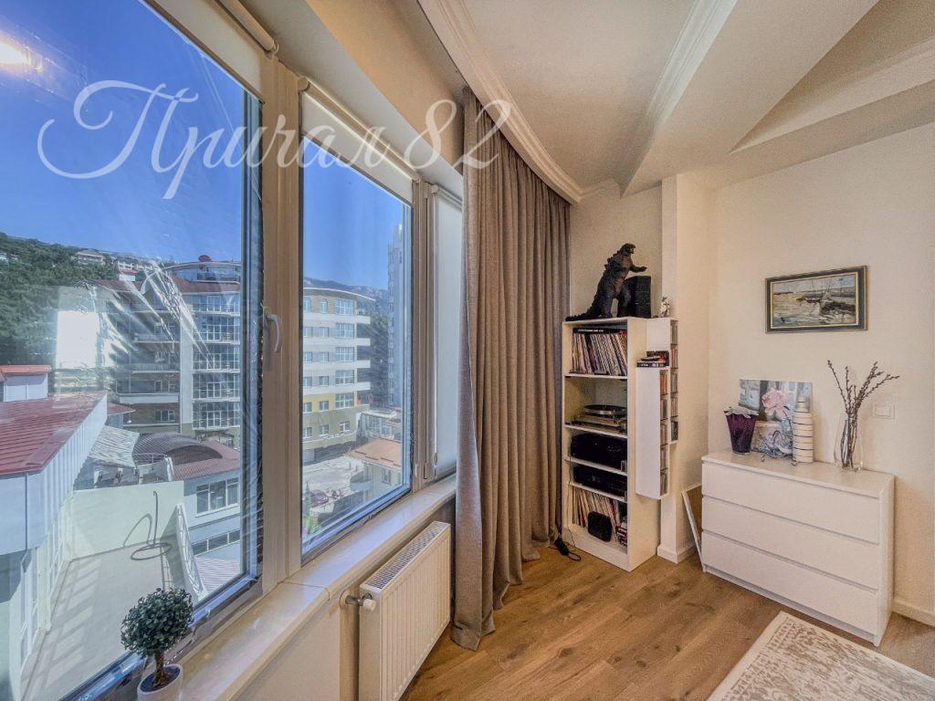 Ялта, ул. Щорса,30