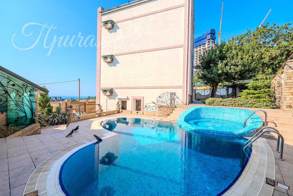 Ялта, Сеченова 59