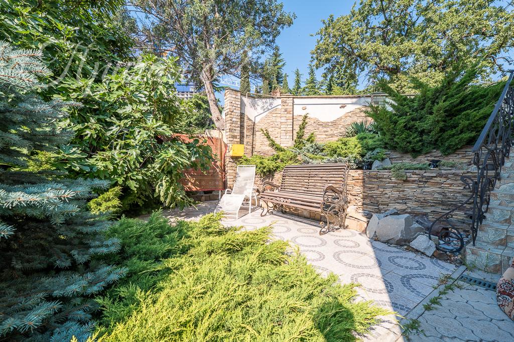 Ялта, Сеченова 59