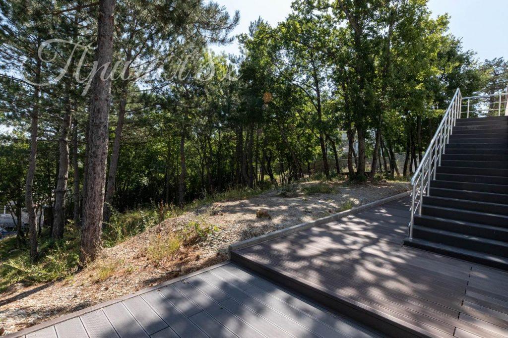 г.Ялта, поселок Виноградное