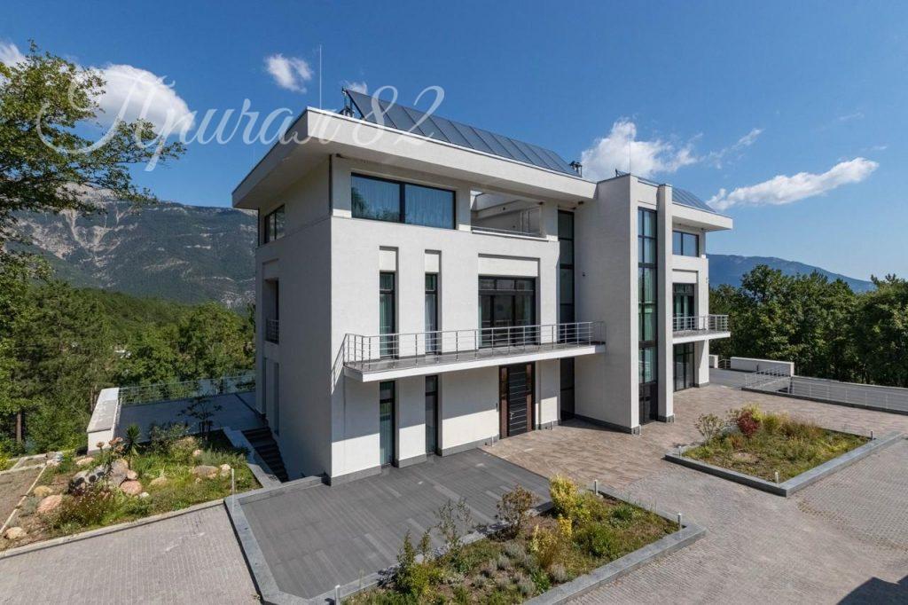 г.Ялта, поселок Виноградное