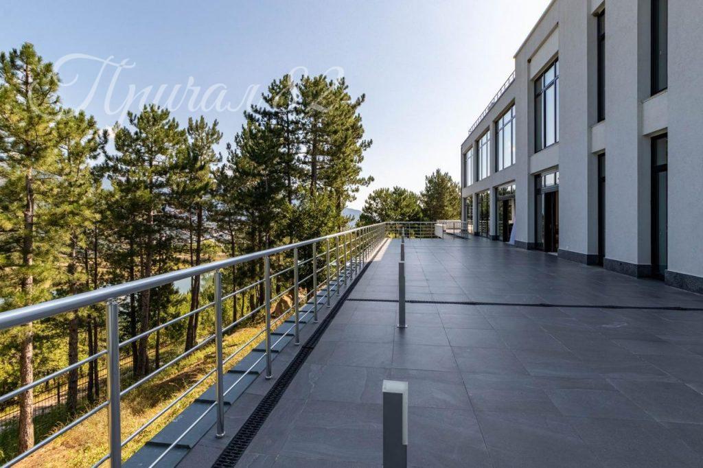 г.Ялта, поселок Виноградное