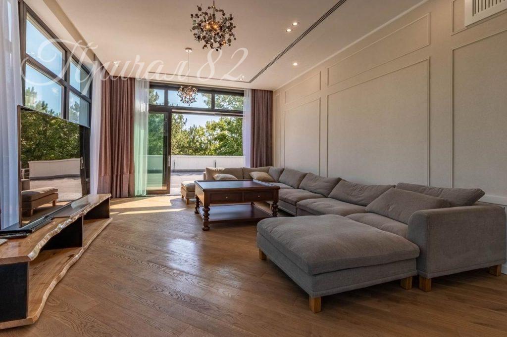 г.Ялта, поселок Виноградное