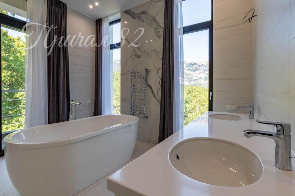 г.Ялта, поселок Виноградное