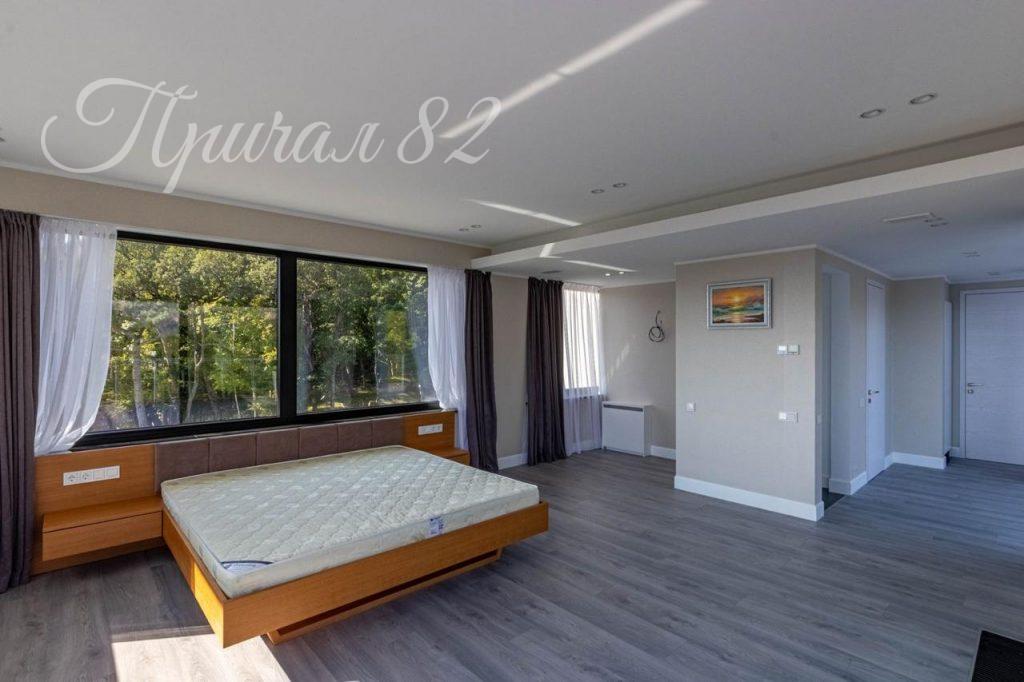 г.Ялта, поселок Виноградное