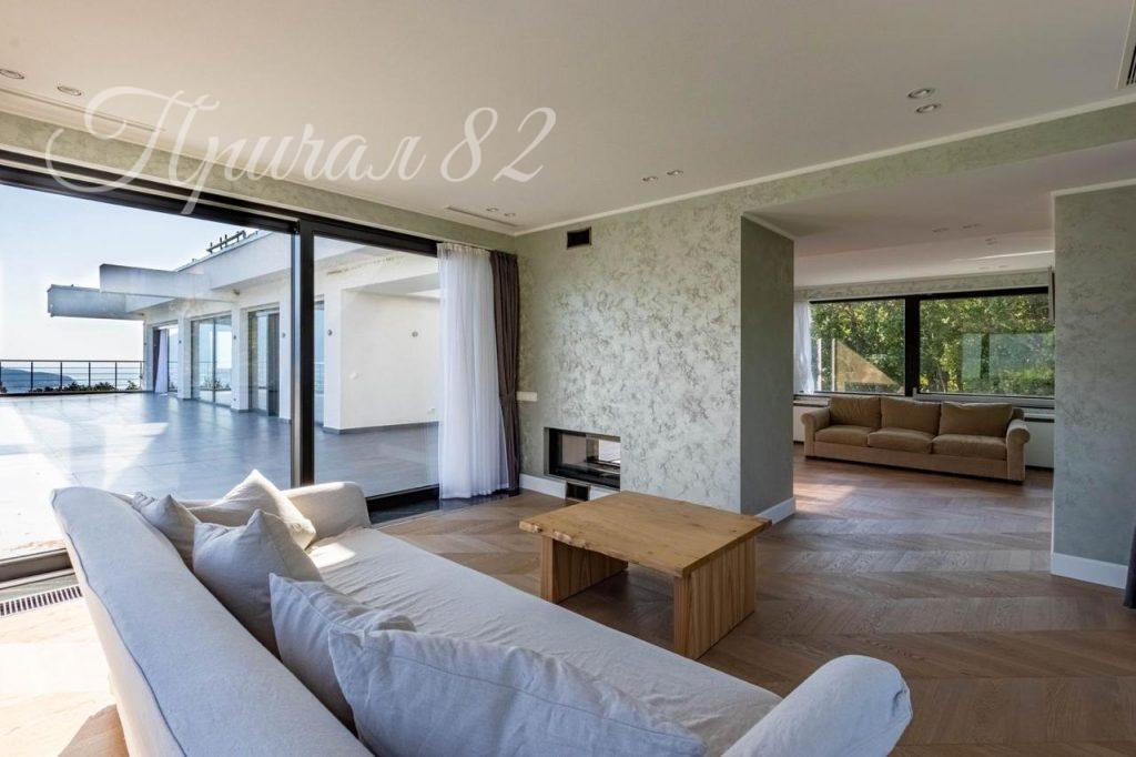 г.Ялта, поселок Виноградное