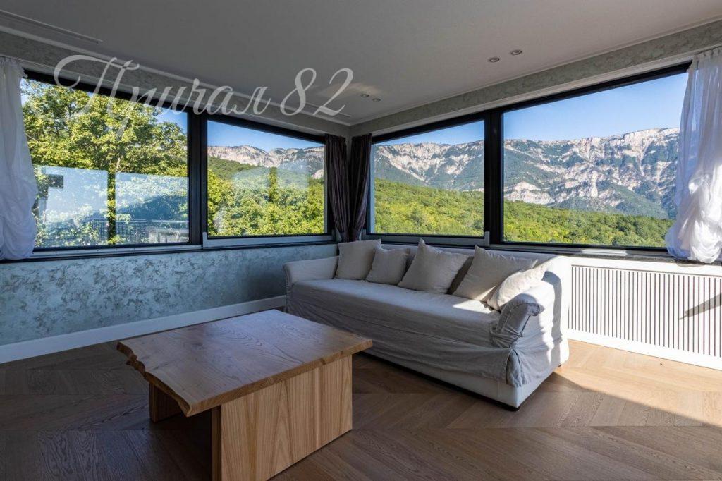 г.Ялта, поселок Виноградное