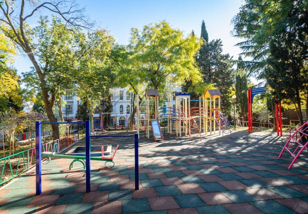 Алушта, Ленина, 17