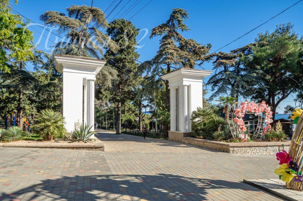 Алушта, Ленина, 17