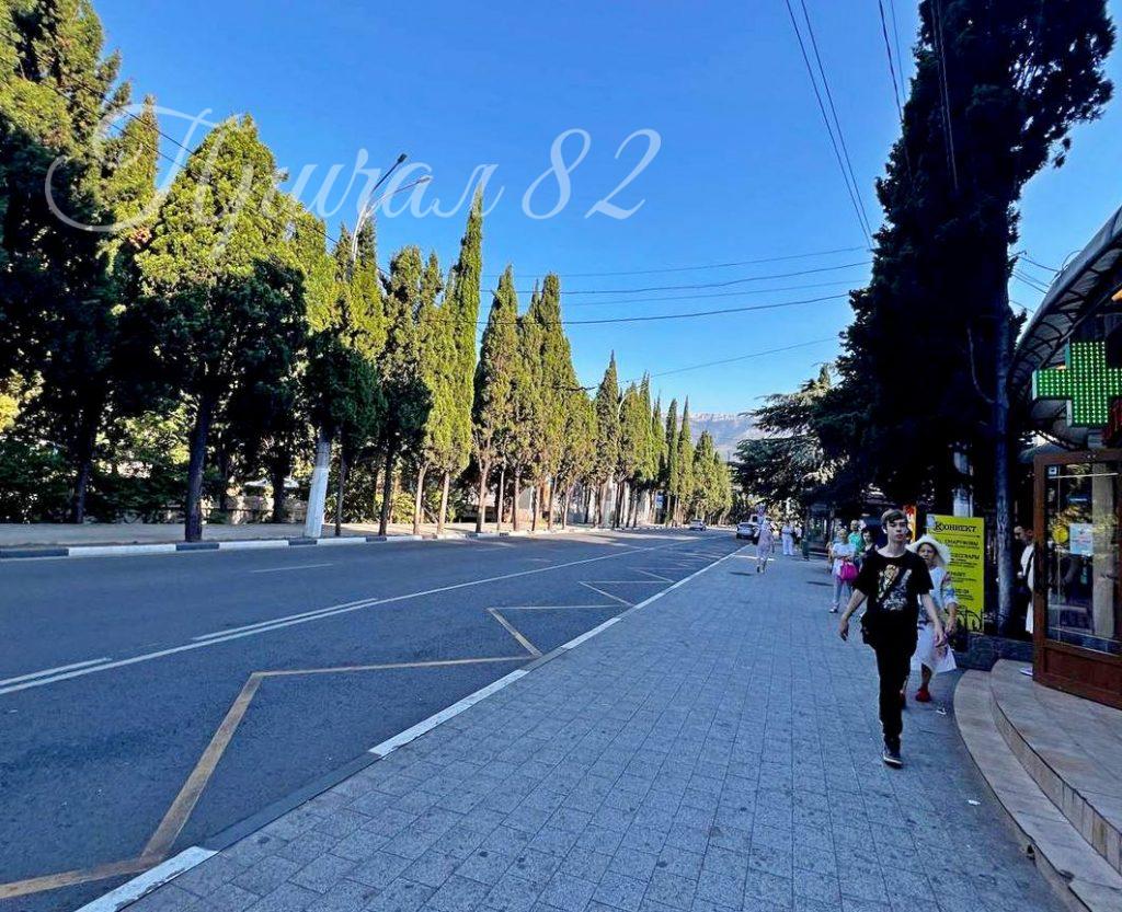 Ялта, ул. Московская