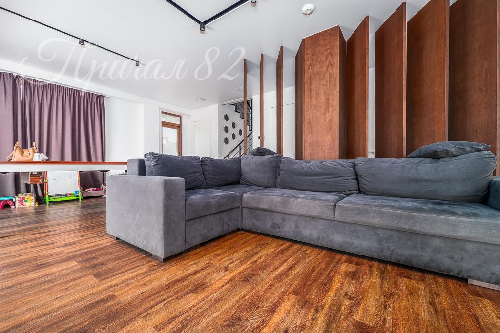 Ялта, ул Авроры 55