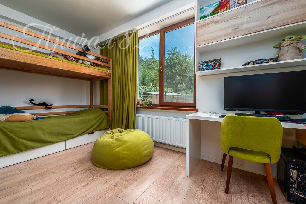 Ялта, ул Авроры 55