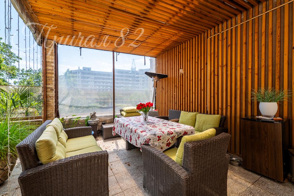 Ялта, ул Авроры 55