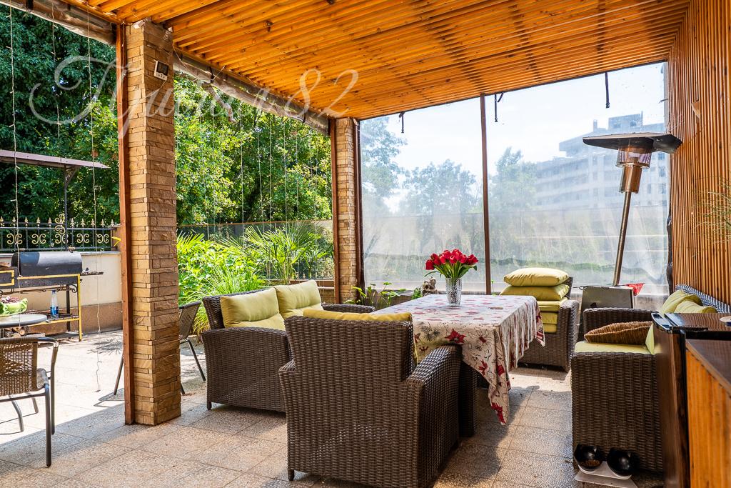 Ялта, ул Авроры 55