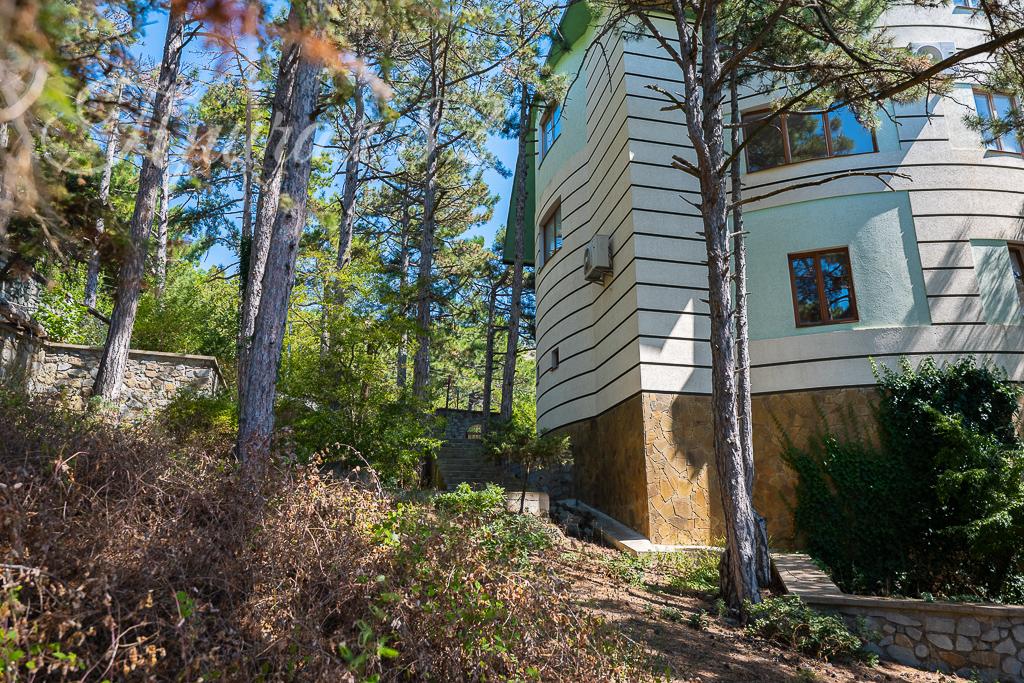 Ялта, пгт Сосняк, ул. Скалистая