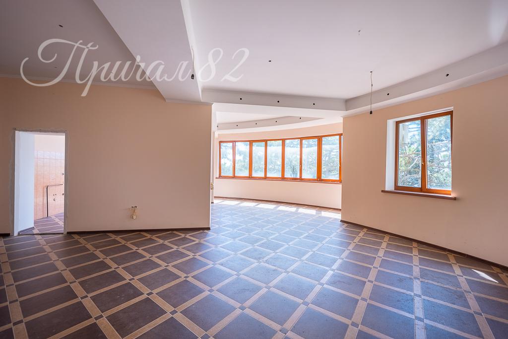 Ялта, пгт Сосняк, ул. Скалистая