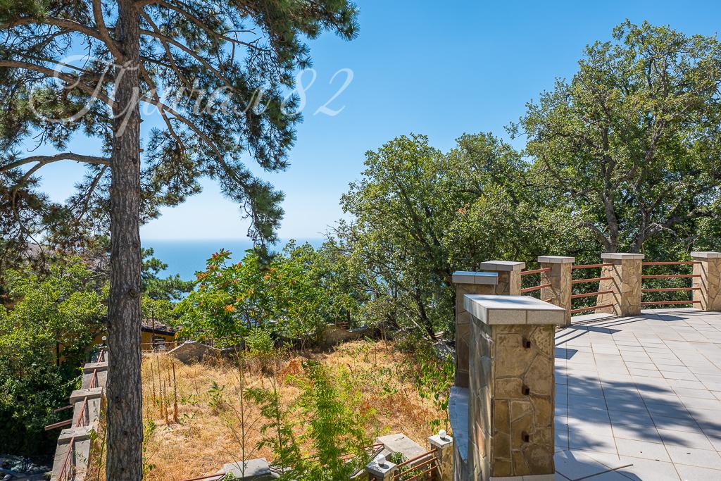 Республика Крым, г.о. Ялта, пгт. Восход, Скалистая ул., 5