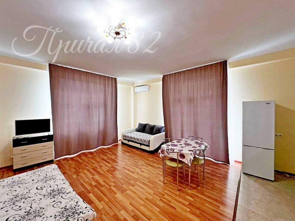 Ялта, ул. Пионерская 8