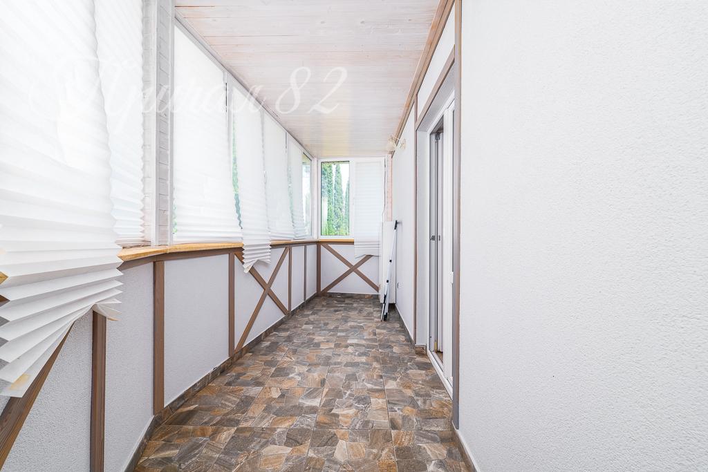 ялта улица Ломоносова 37А