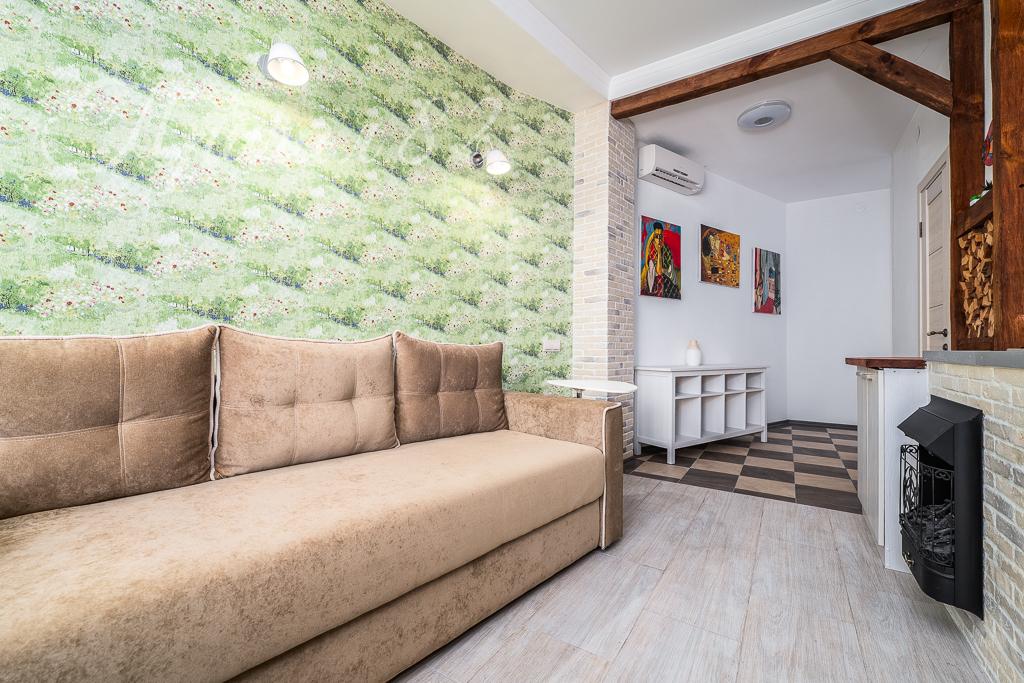 ялта улица Ломоносова 37А