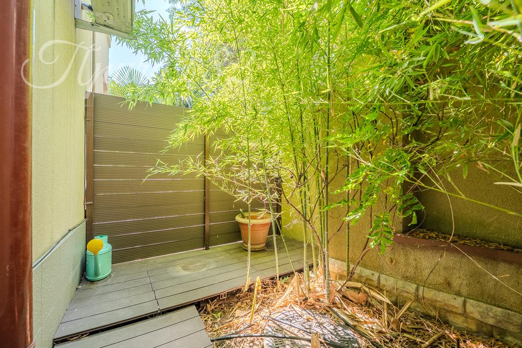 ялта улица Ломоносова 37А