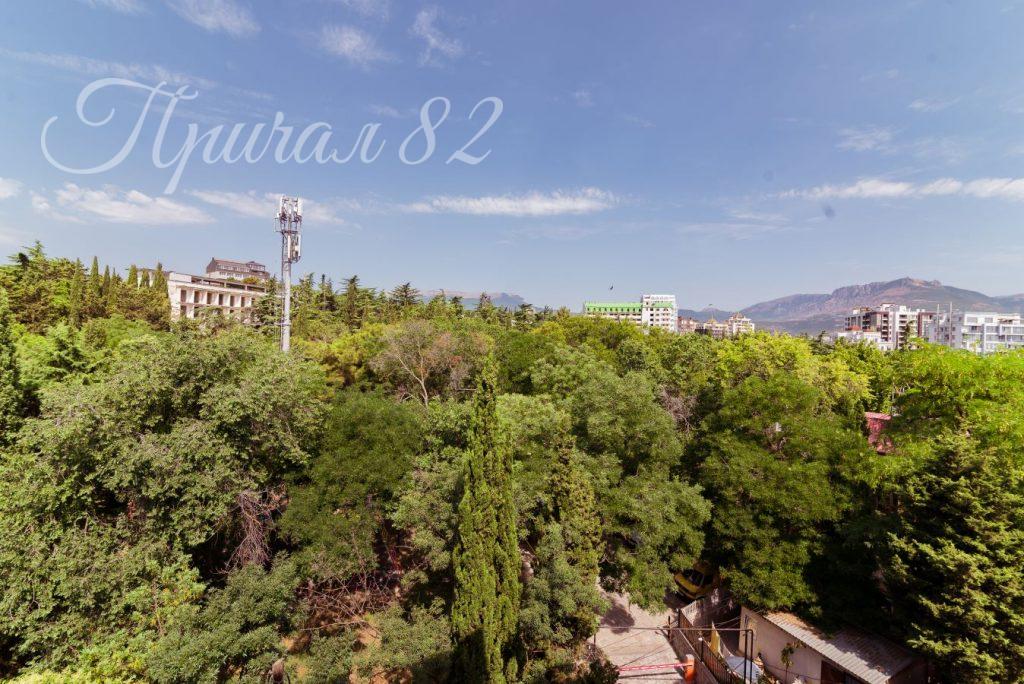 Алушта, Ленина, 17