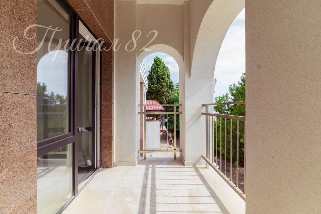 Алушта, Ленина, 17