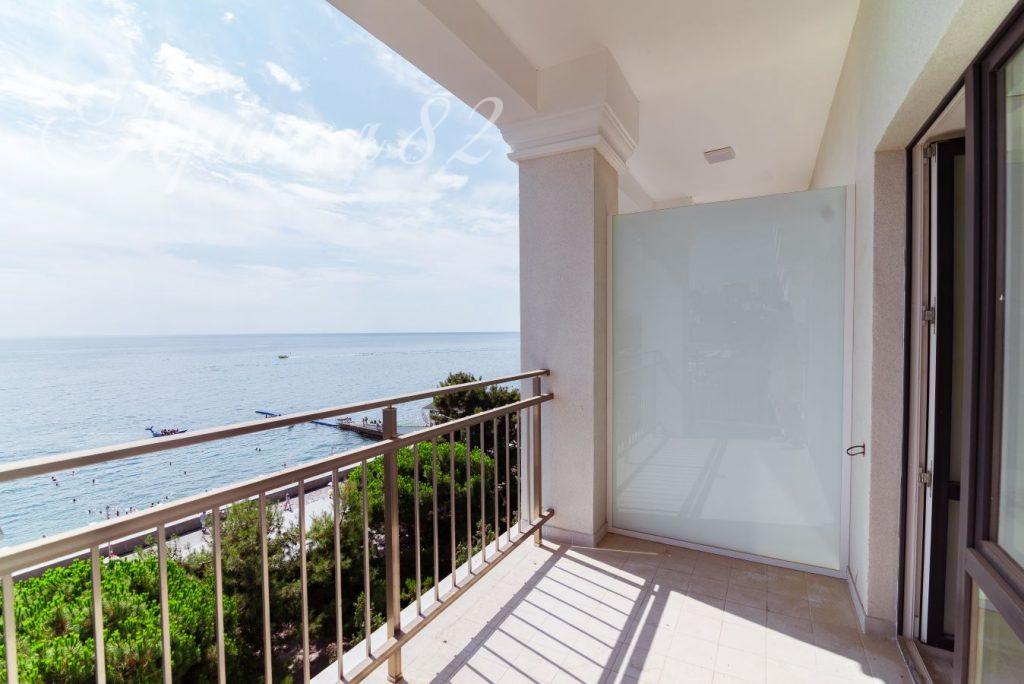 Алушта, Ленина, 17