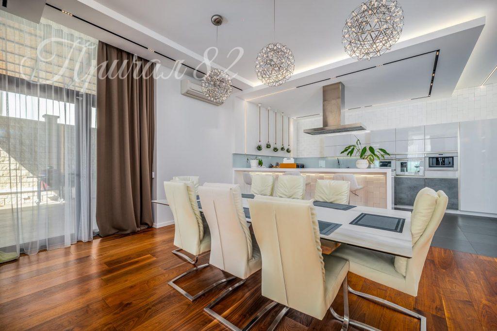 Ялта, Гурзуф, ул. Ялтинская 22 а