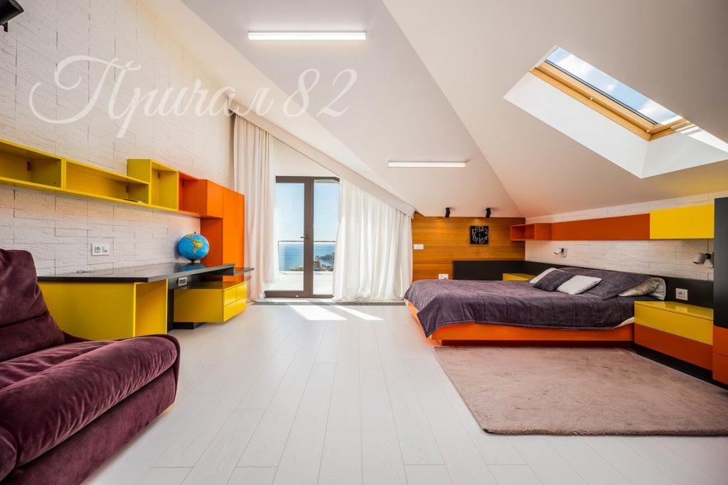 Ялта, Гурзуф, ул. Ялтинская 22 а