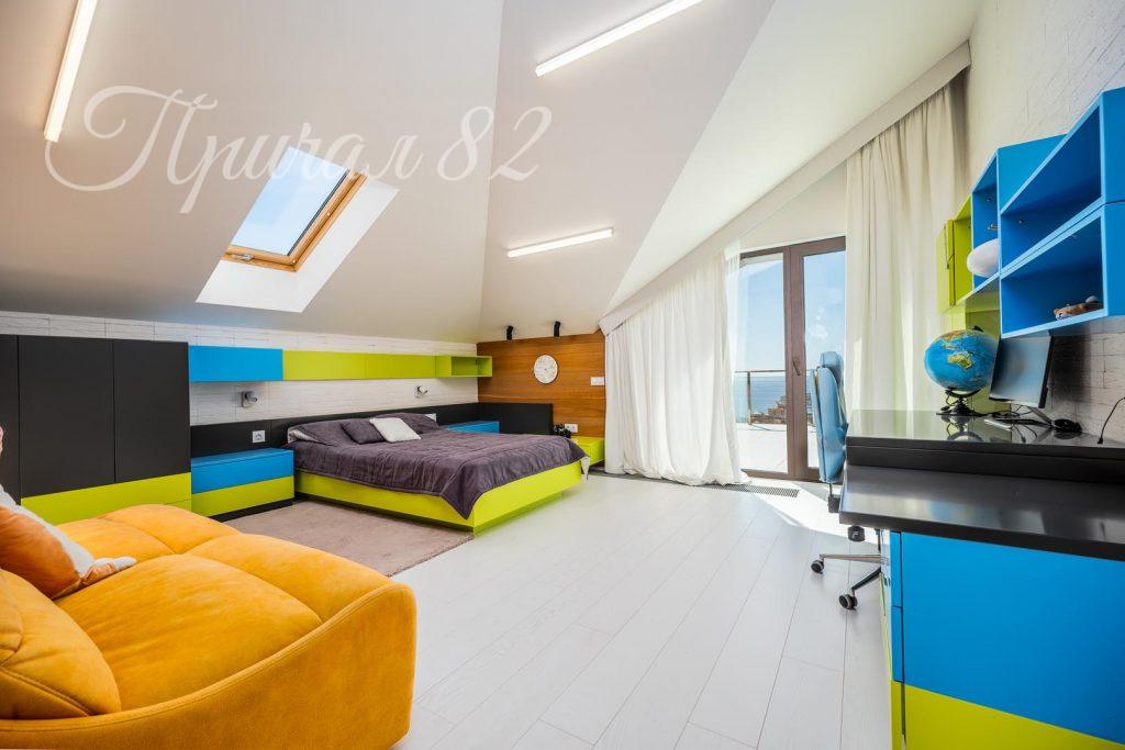 Ялта, Гурзуф, ул. Ялтинская 22 а