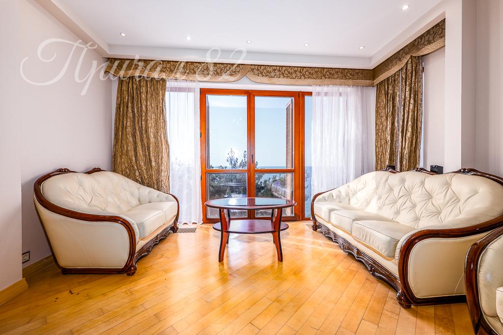 Ялта,ул. Дражинского, 35Ц