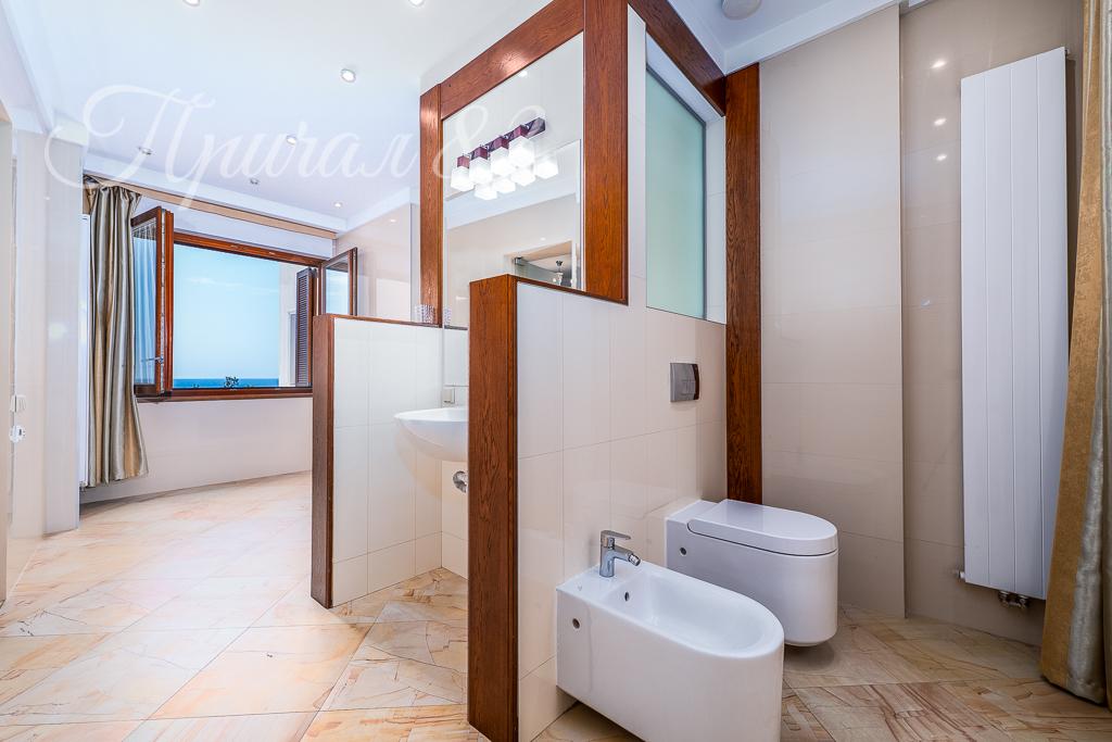 Ялта,ул. Дражинского, 35Ц