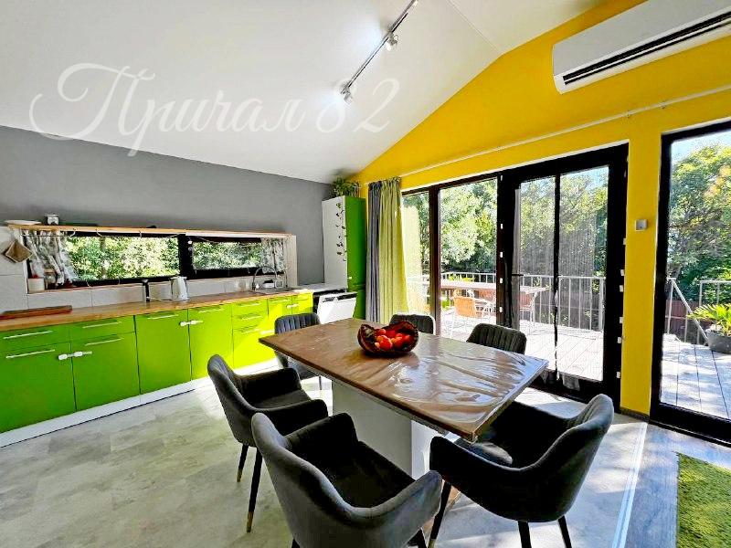 г. Ялта, ул. Дарсановская, д. 115