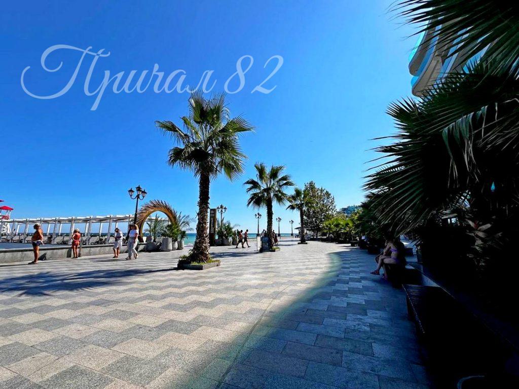 Ялта, квартал Приморский парк им. Гагарина д.3