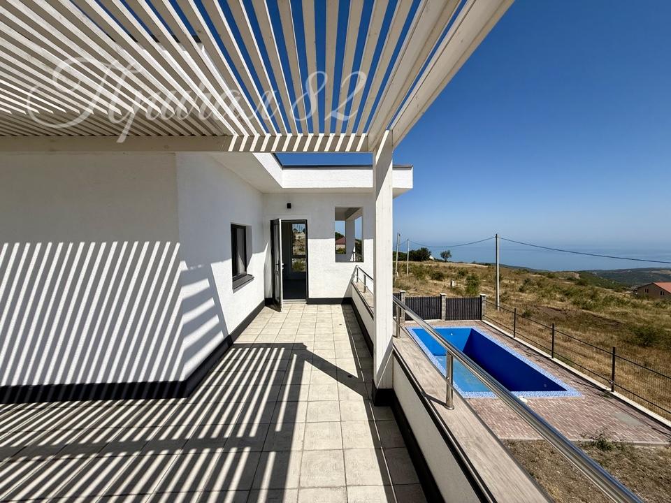 Пгт. Лучистое